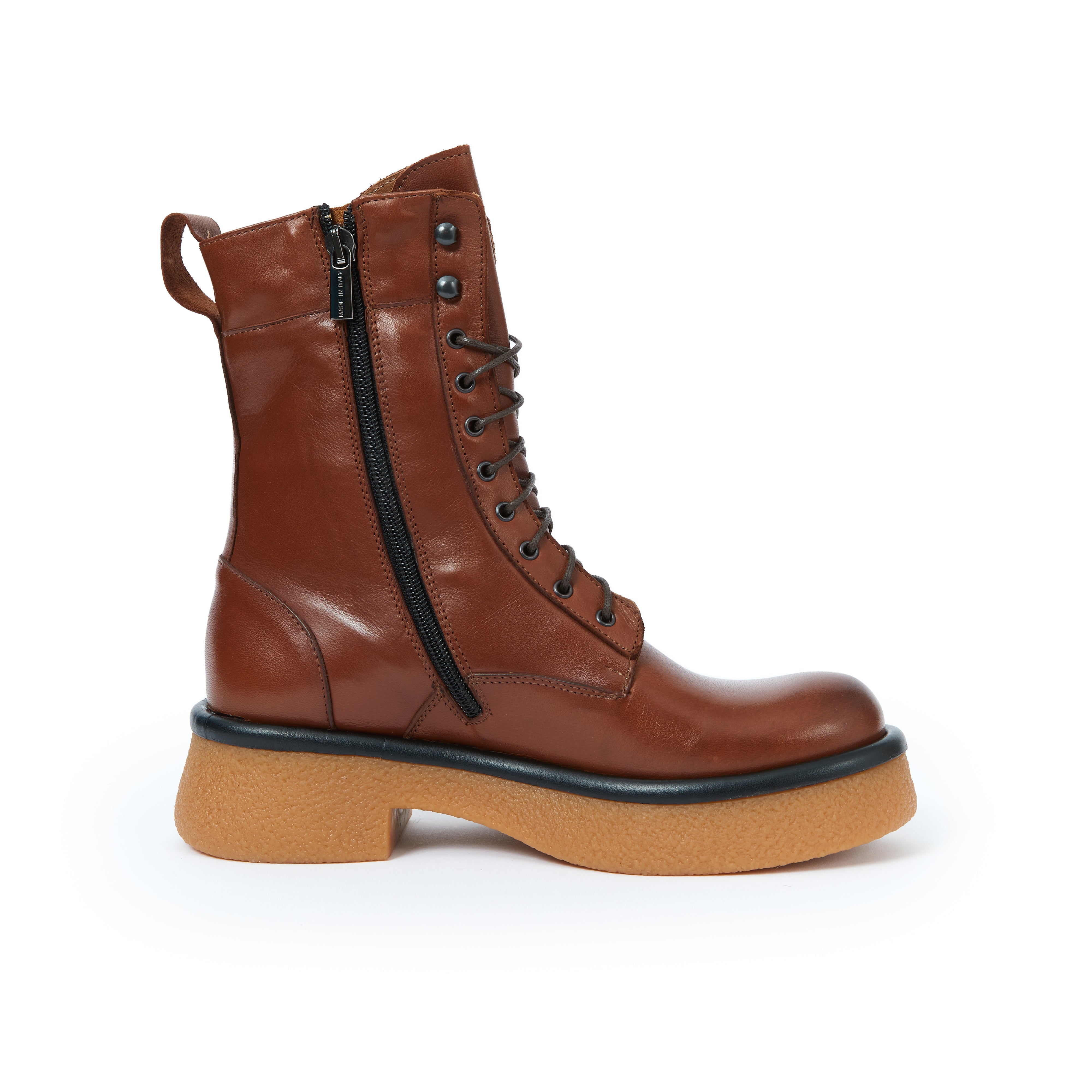 Lace-Up boot caramel brown