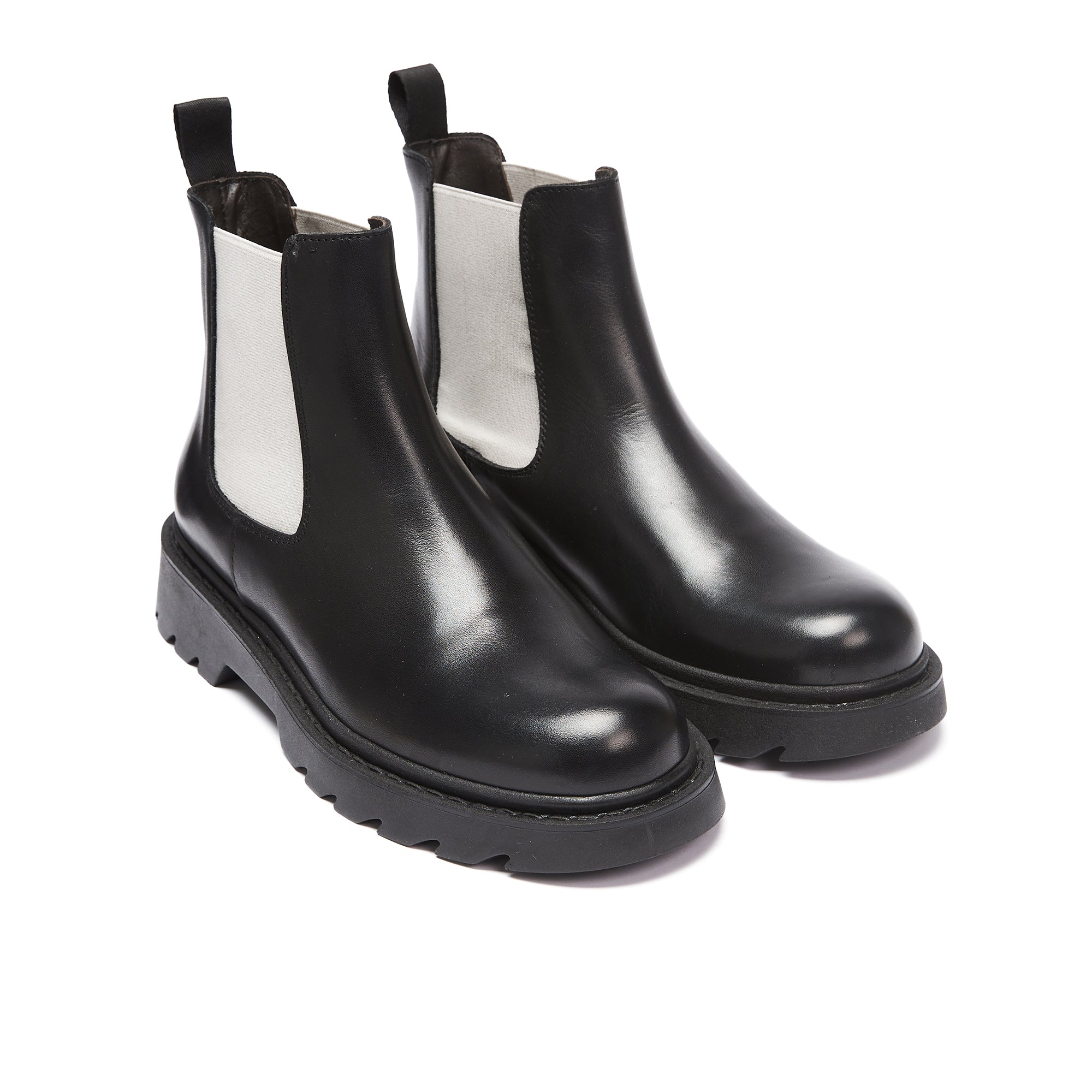 Chelsea boot black