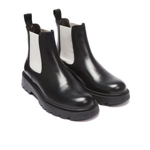 Chelsea boot black